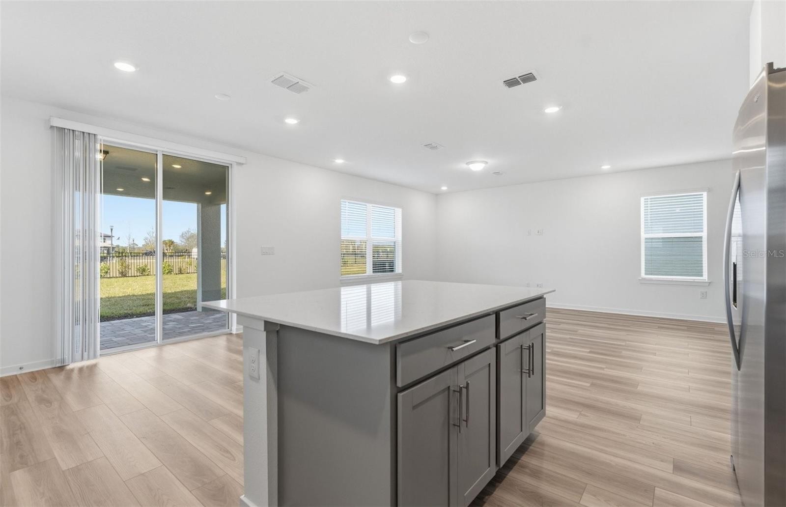 11354 MEADOW RIVER WAY