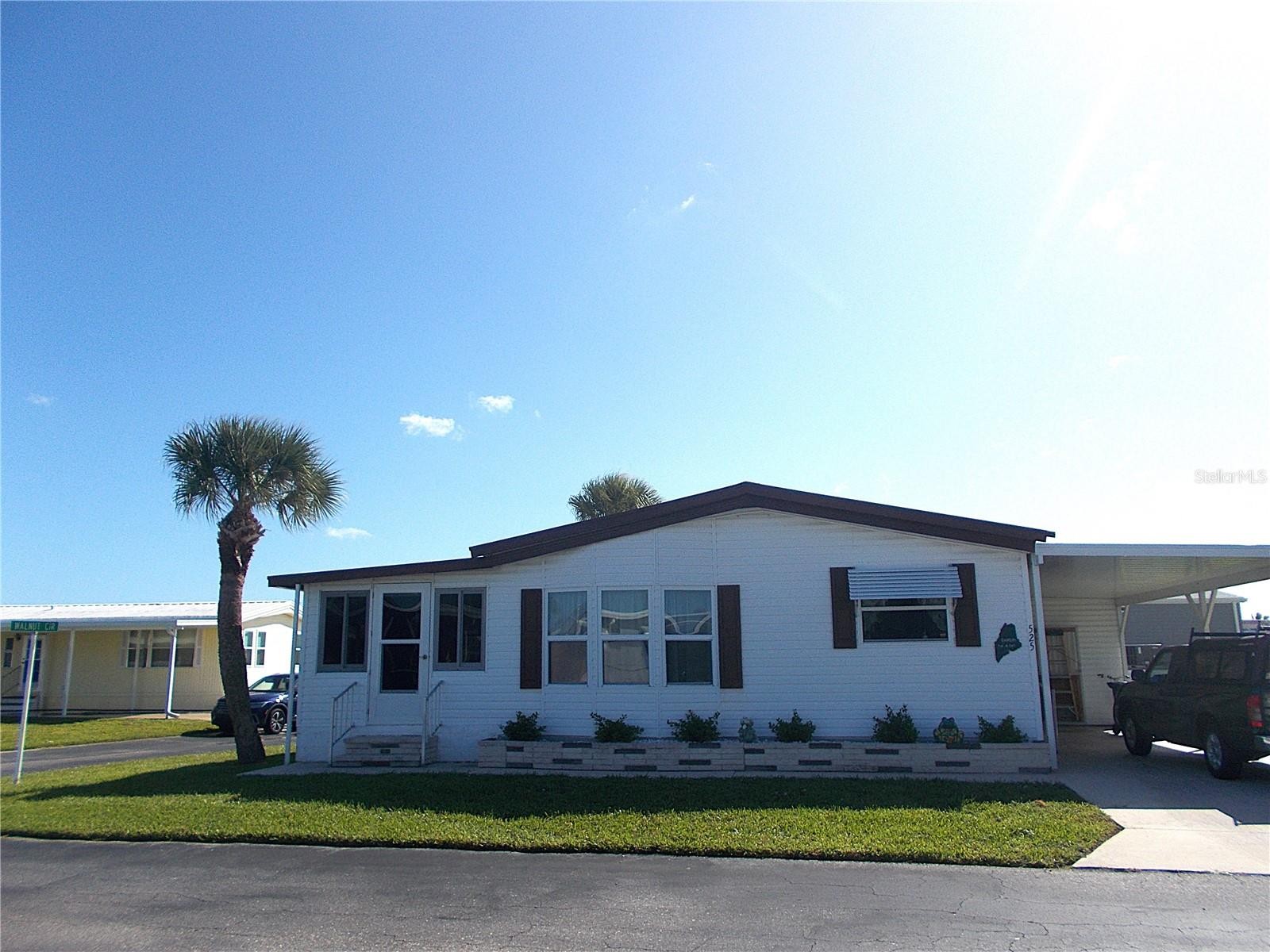 525 SANDPIPER DR