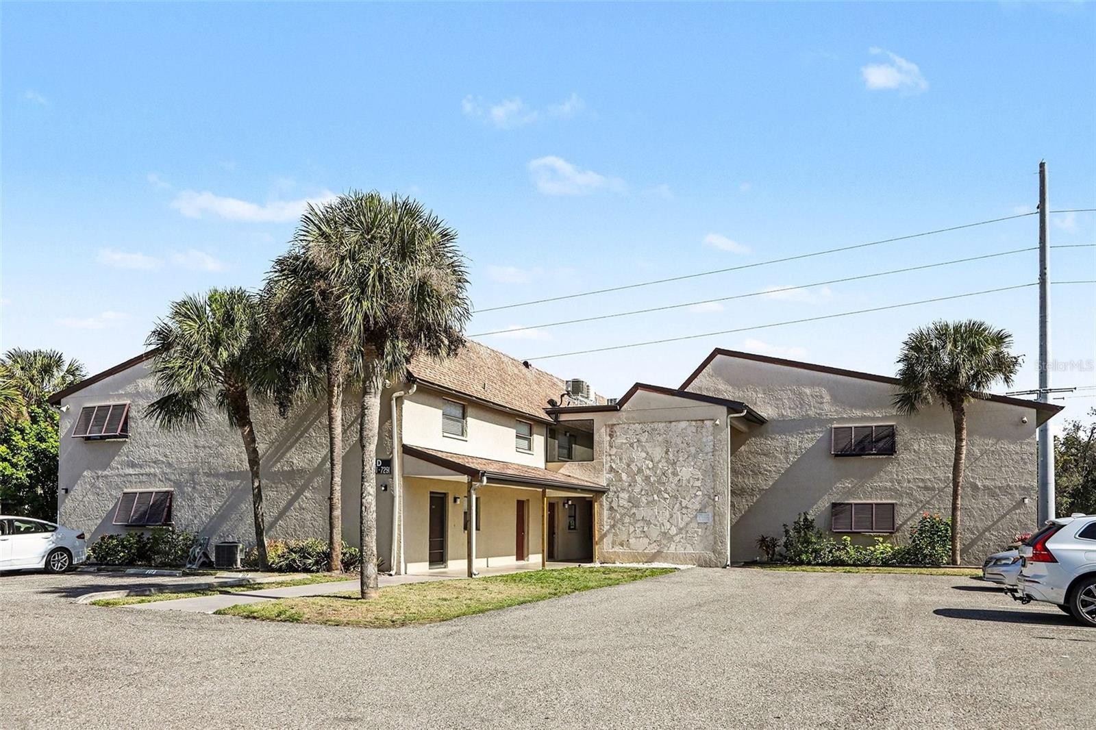 7291 CLOISTER DR #222