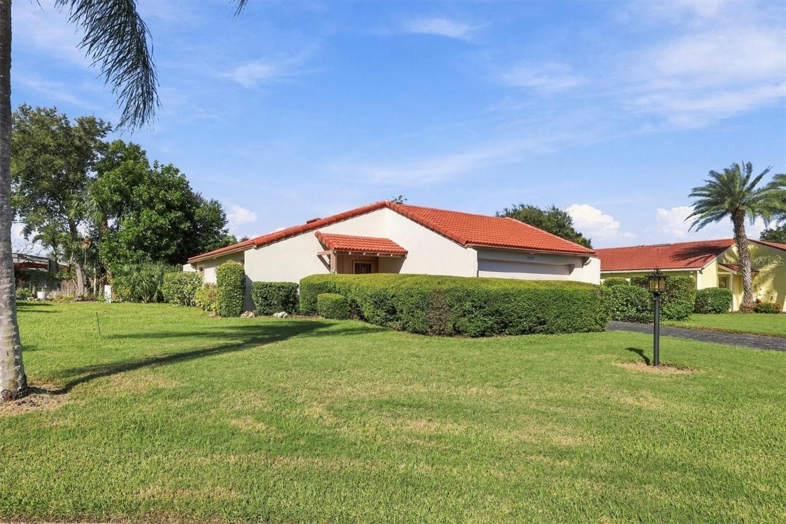 7232 LAS CASAS DR #7232