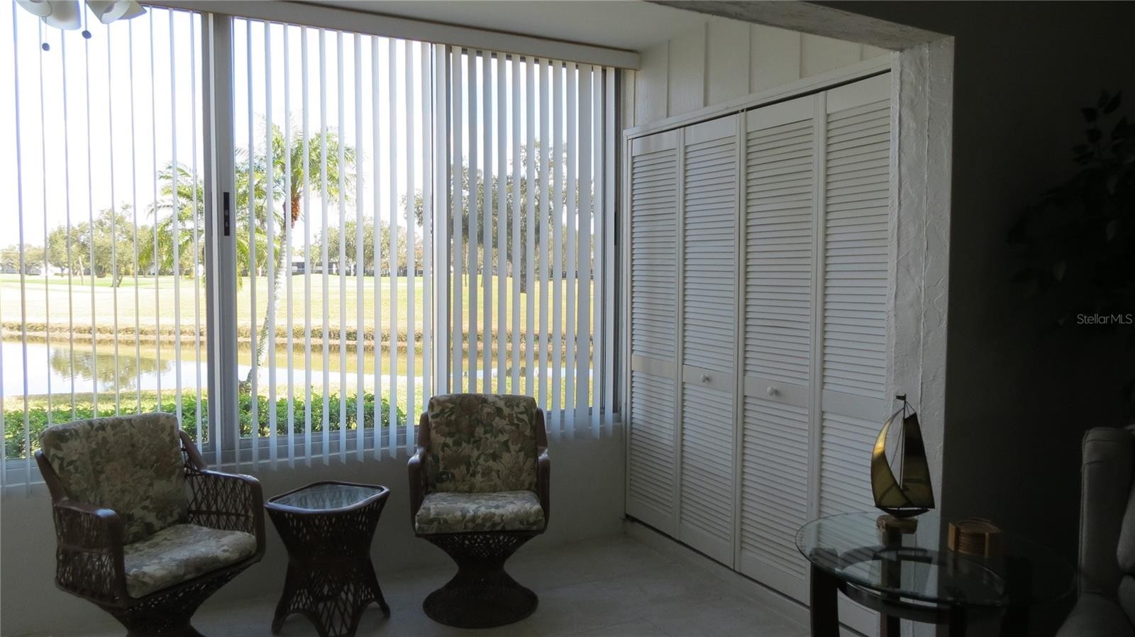 7193 W COUNTRY CLUB DR N #138