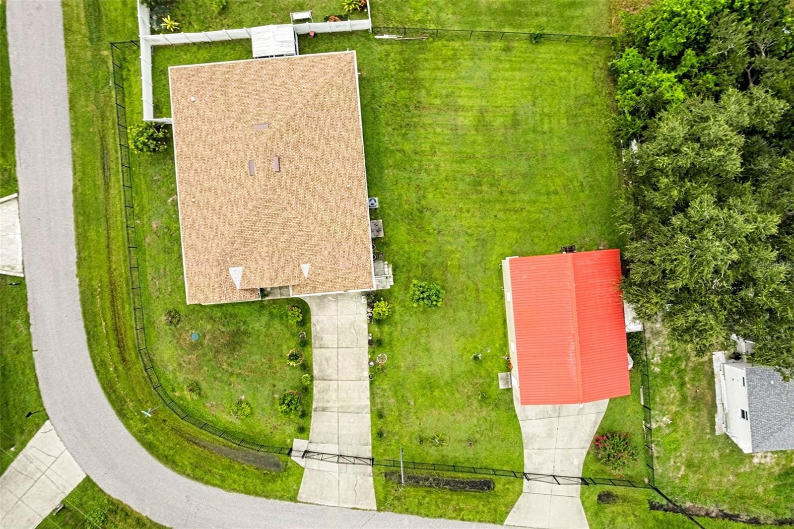 102 BAYAMO DR