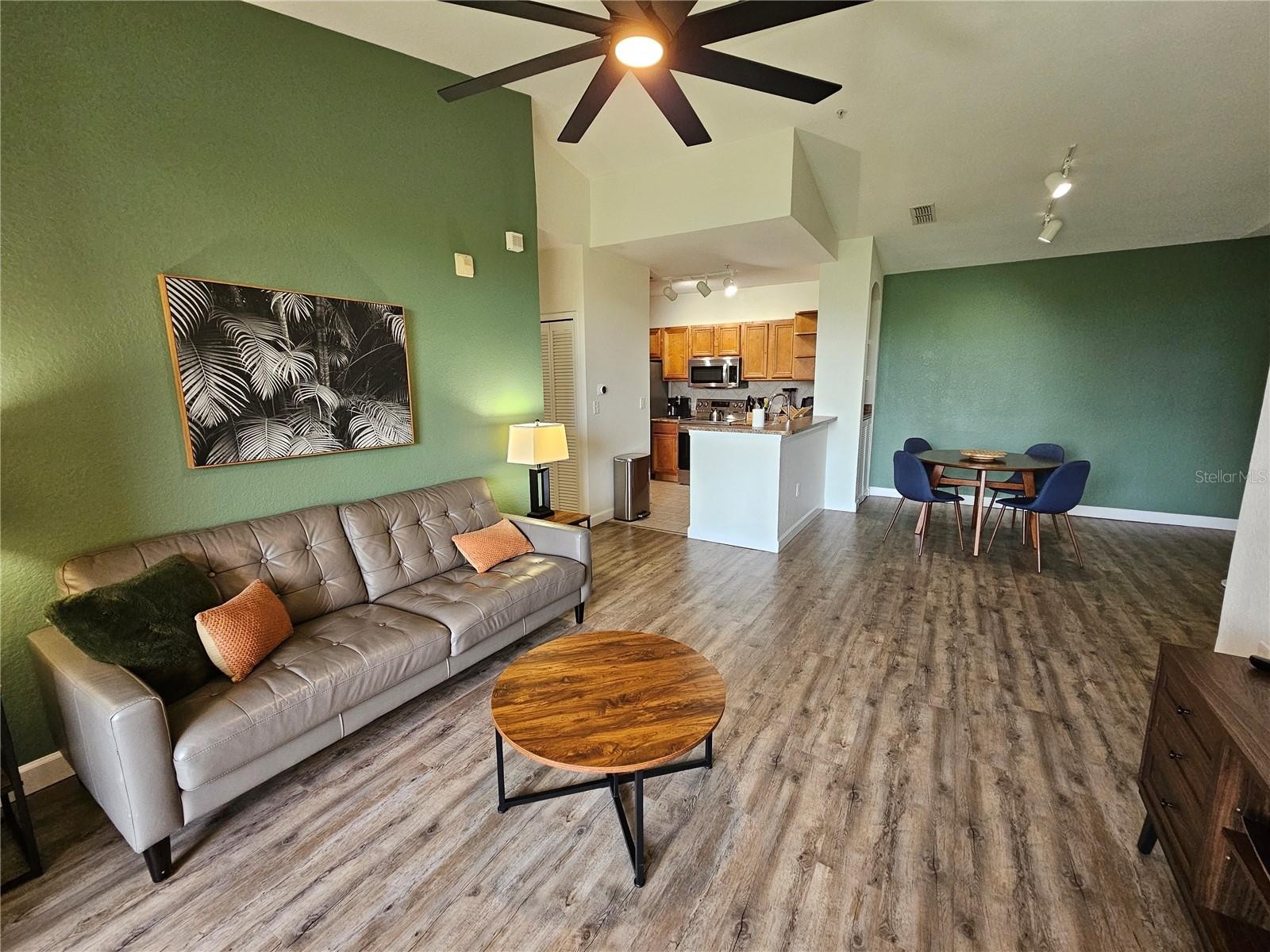8335 38TH STREET CIR E #305