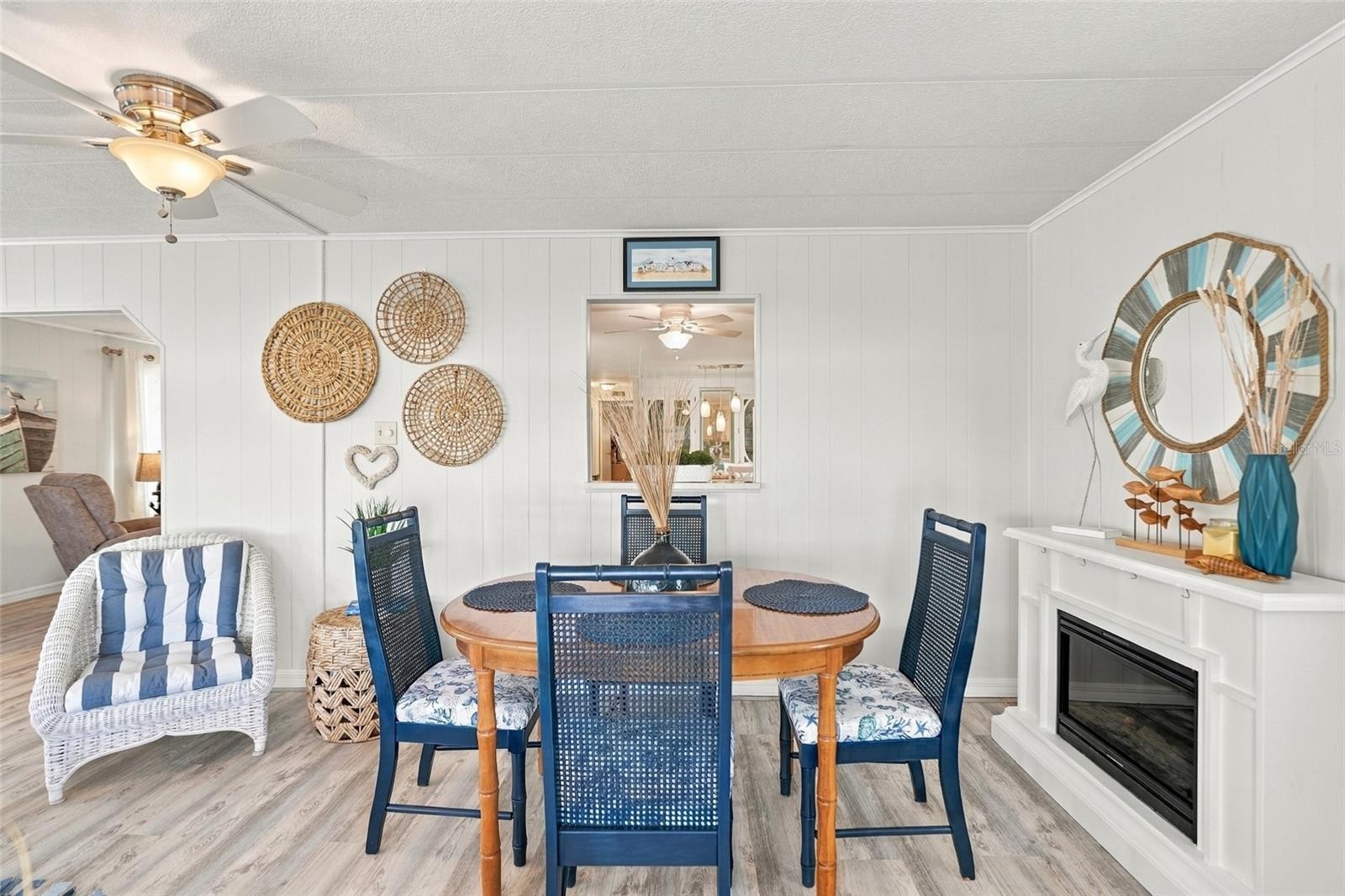 17 LAFITTE DR