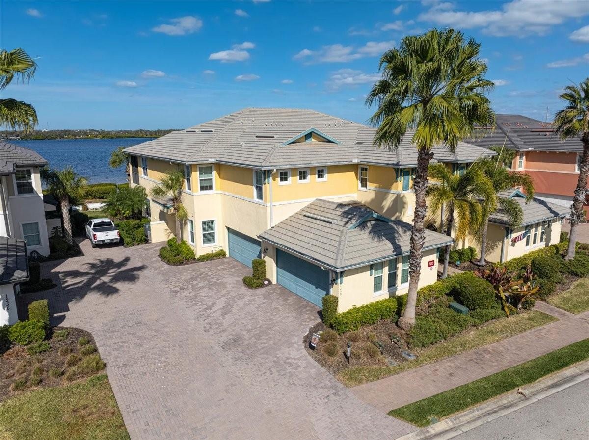 1258 RIVERSCAPE ST #1258