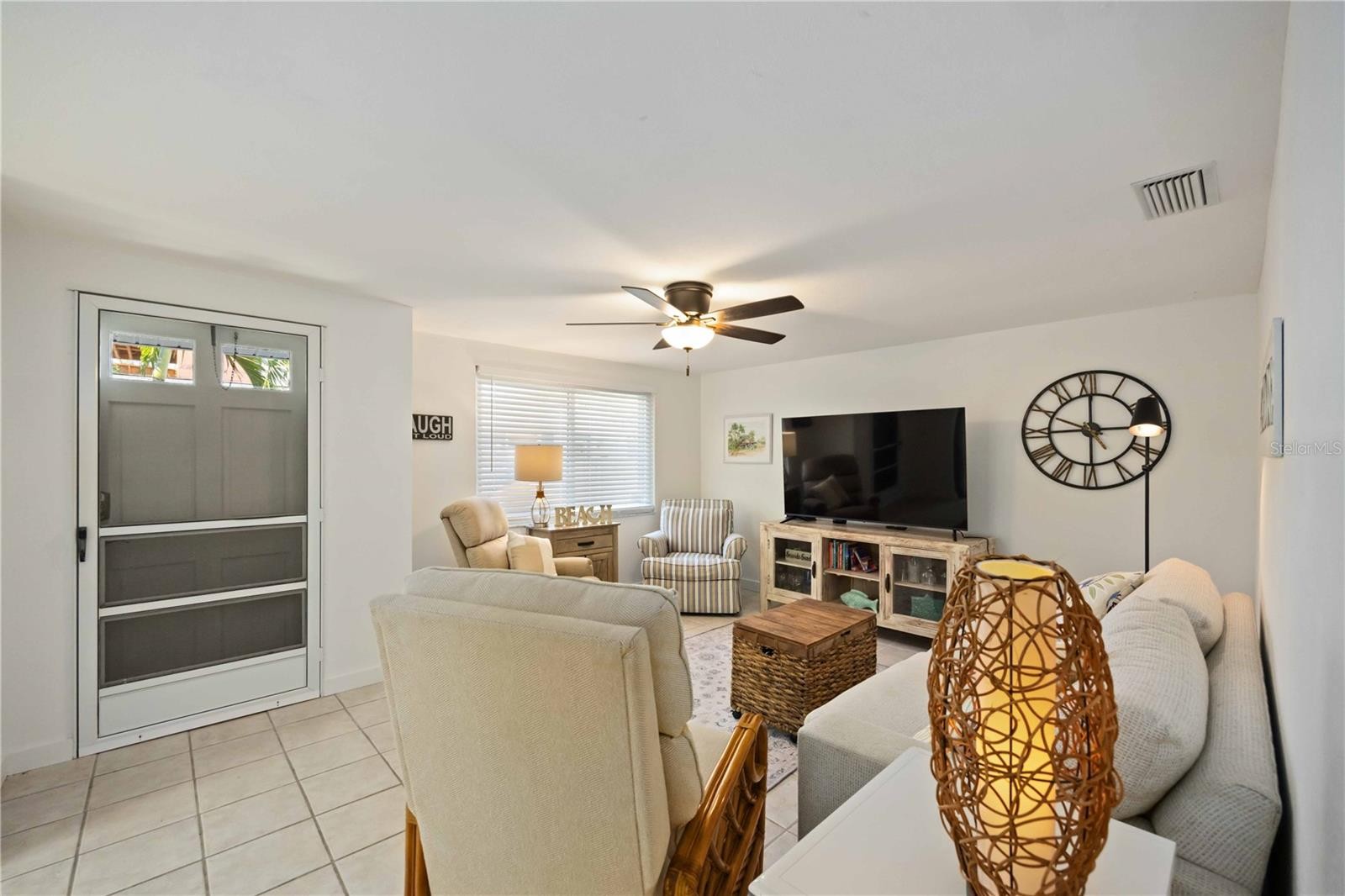 2904 AVENUE B #A & B