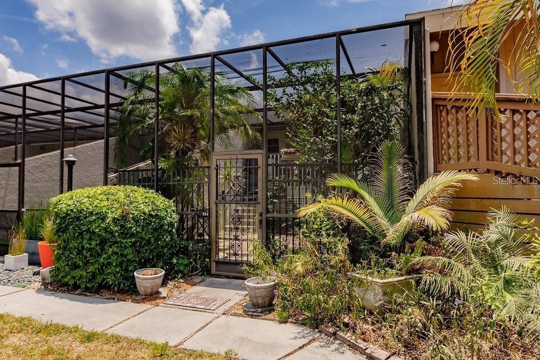 323 BOBBY JONES RD #323