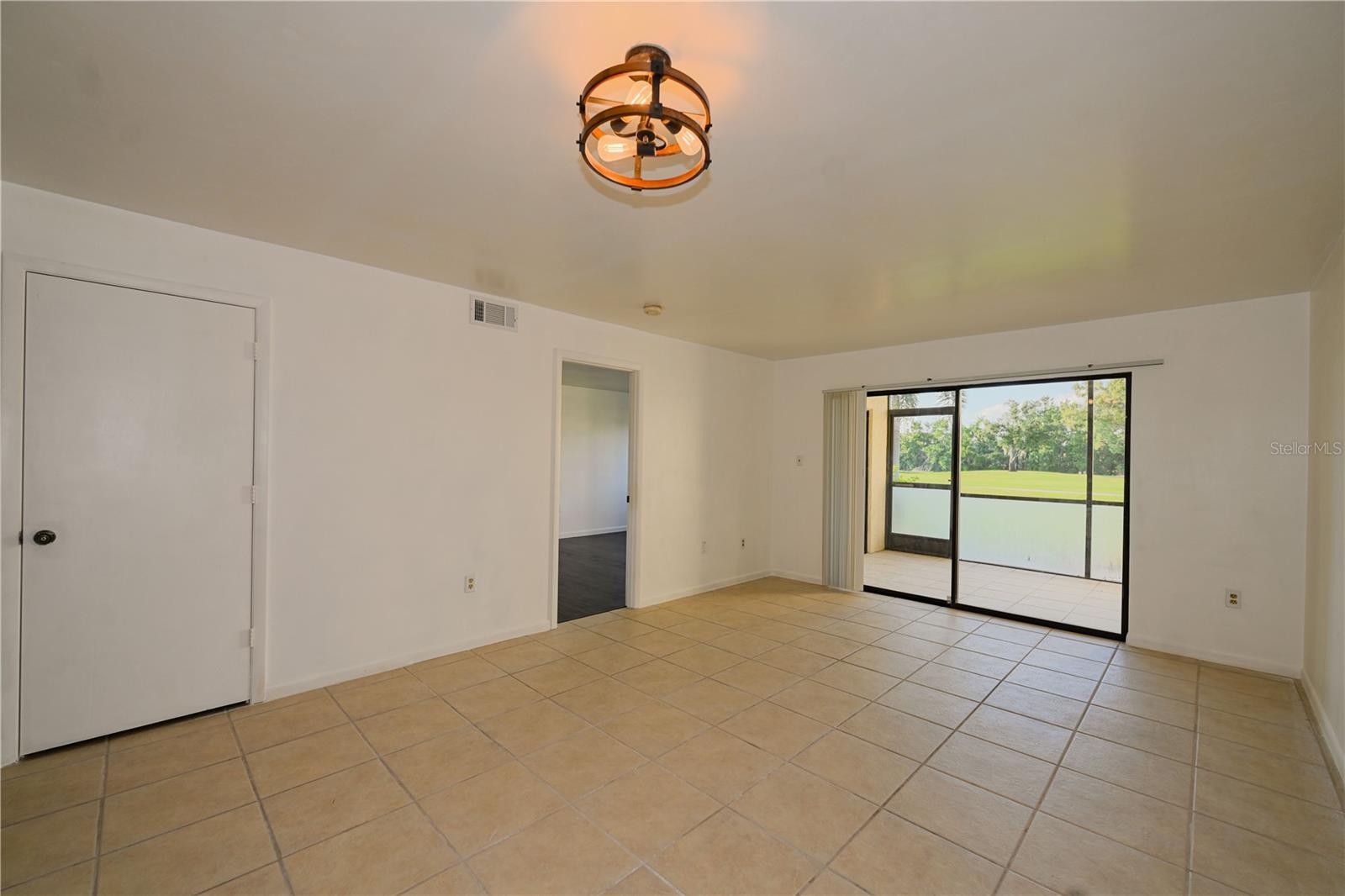 4625 LONGWATER CHASE #113