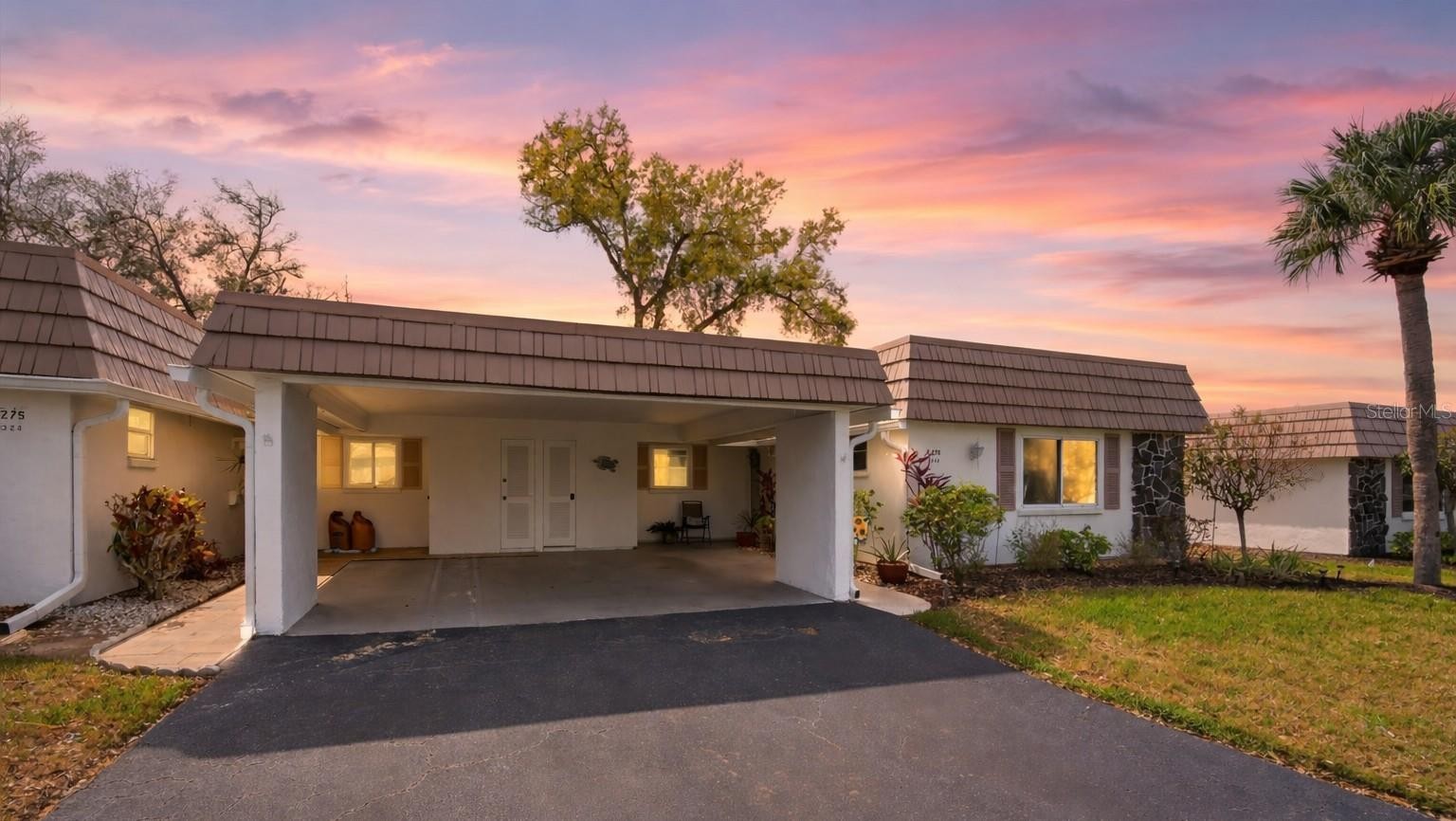 2320 AQUABLUFF PL #V274