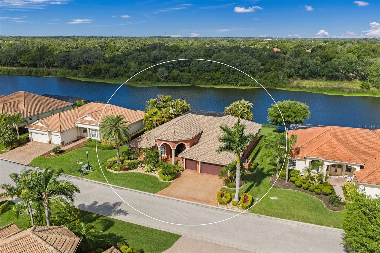 8282 BARTON FARMS BLVD