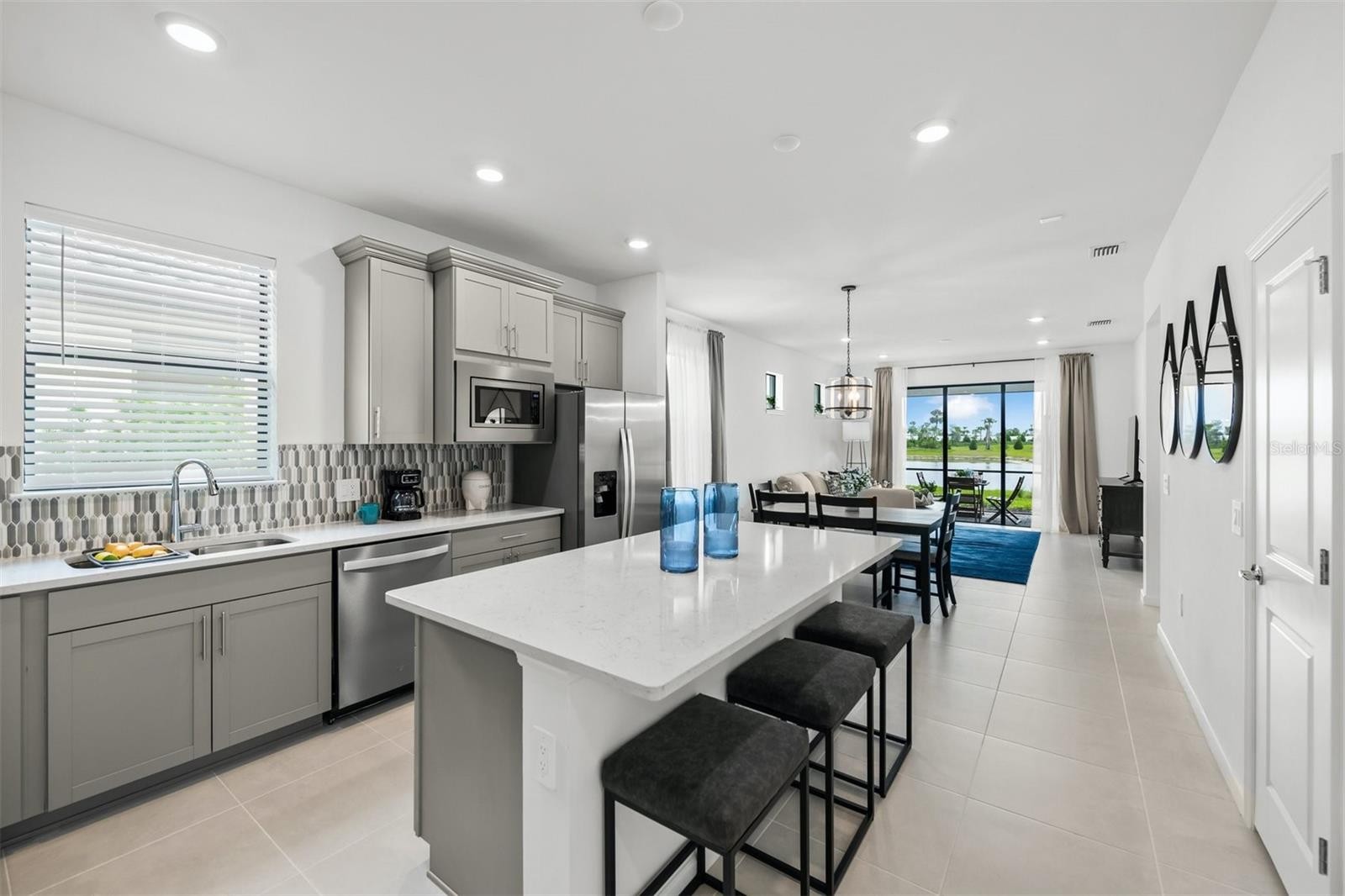 6328 WINDING PINE DR