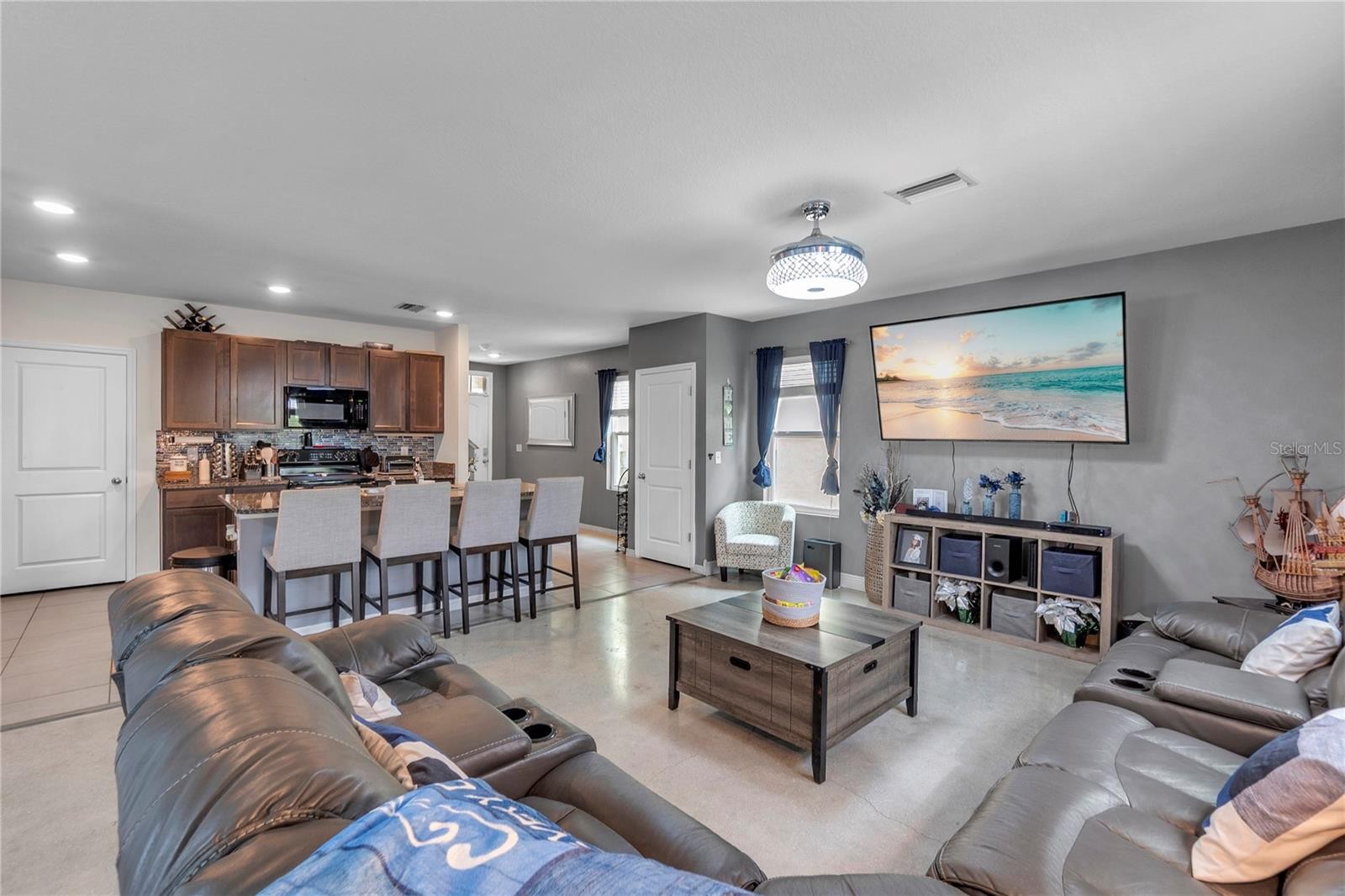 5330 SAN PALERMO DR