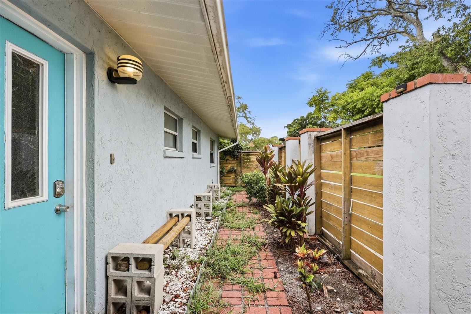 3408 17TH AVE W
