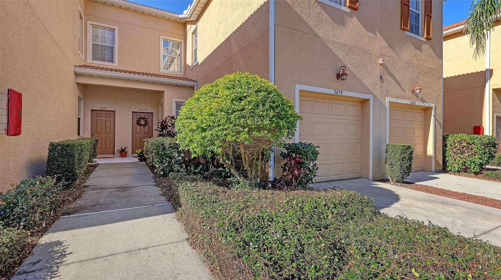 3659 PARKRIDGE CIR #9-103