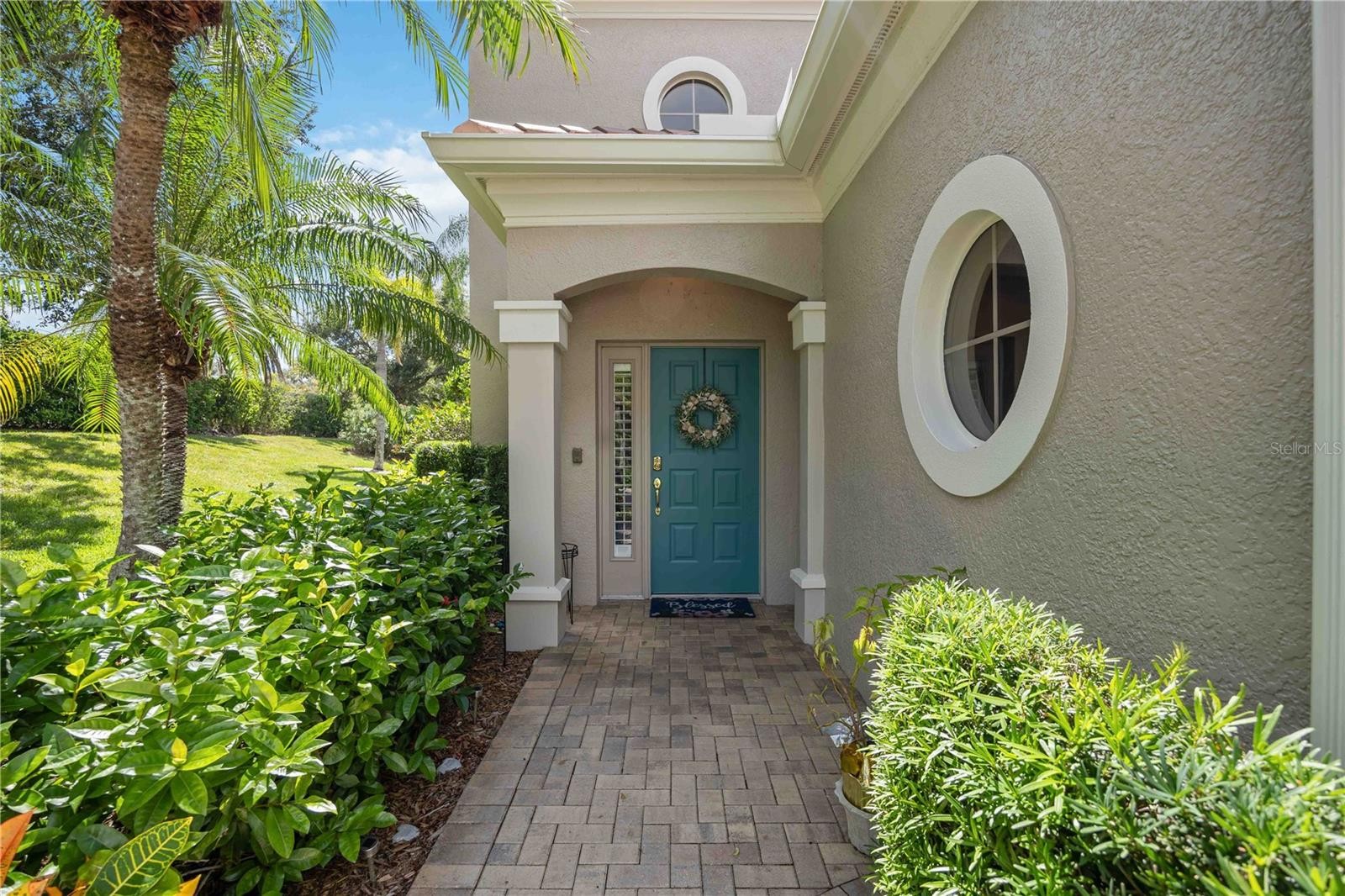 5290 DESCANSO CT #201B19