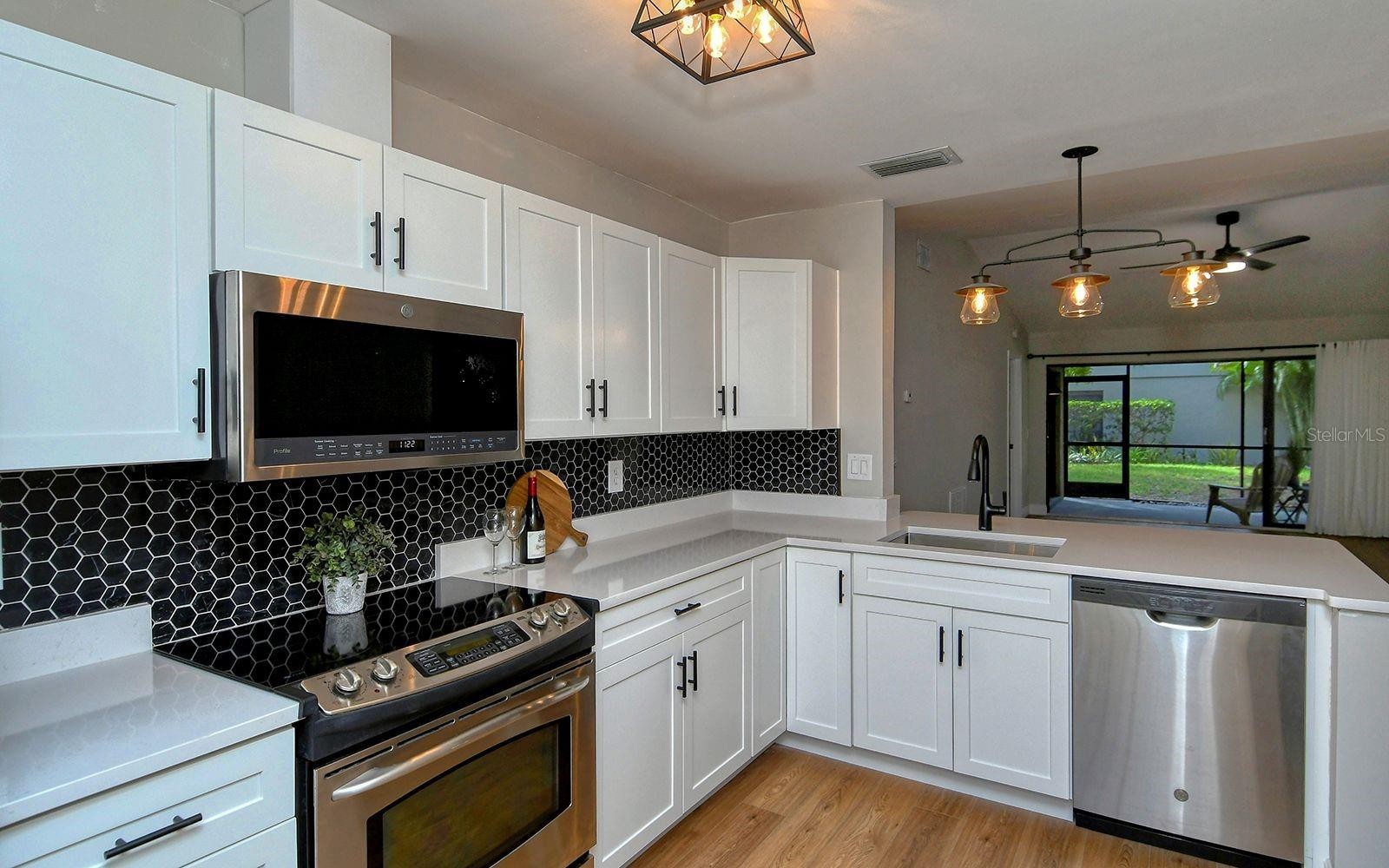 5603 SUMMER SIDE LN #44A