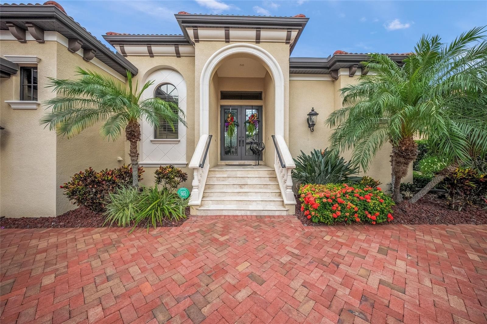 4110 COMMODORE BLVD