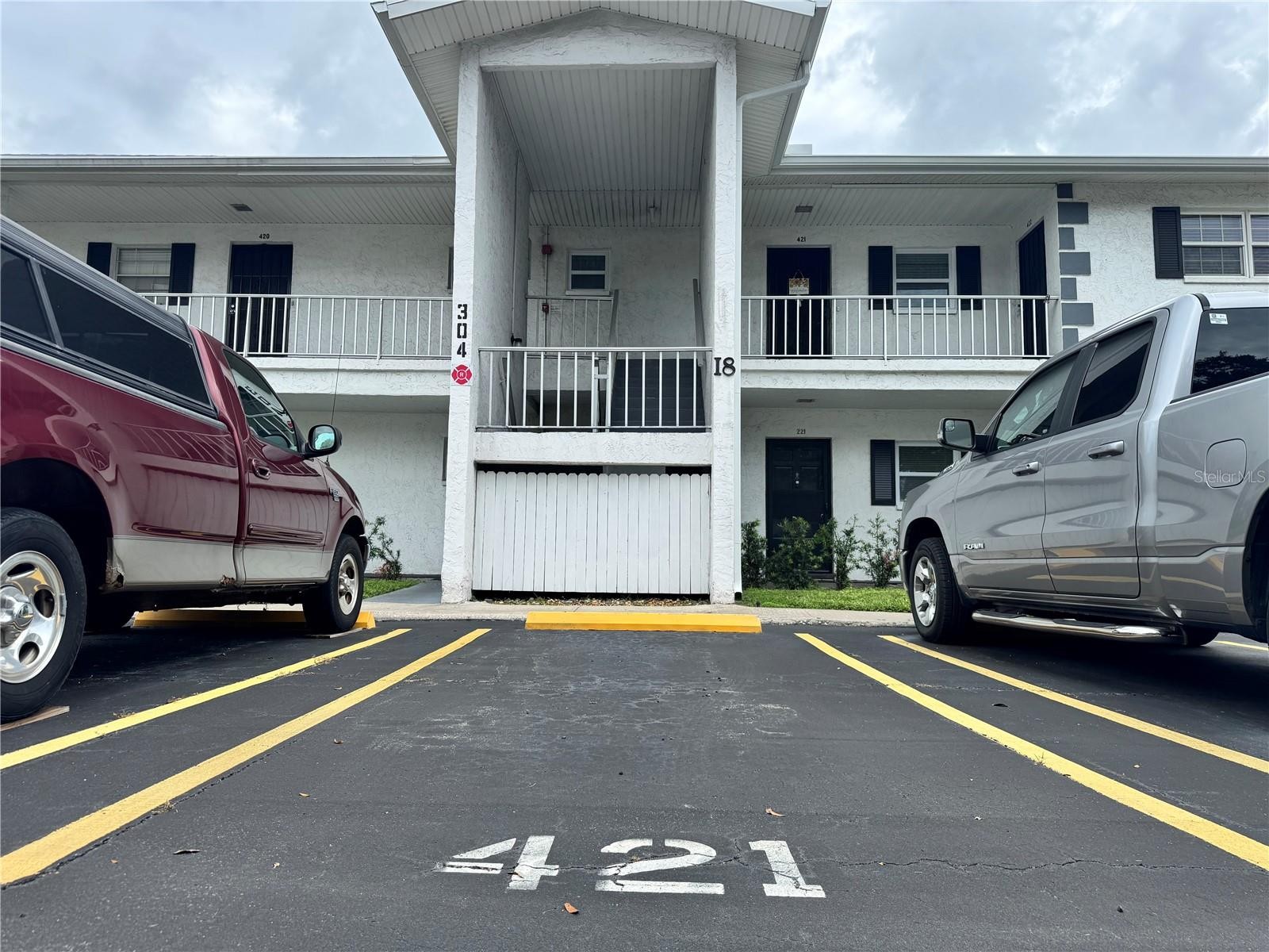 304 46TH AVENUE TER W #421