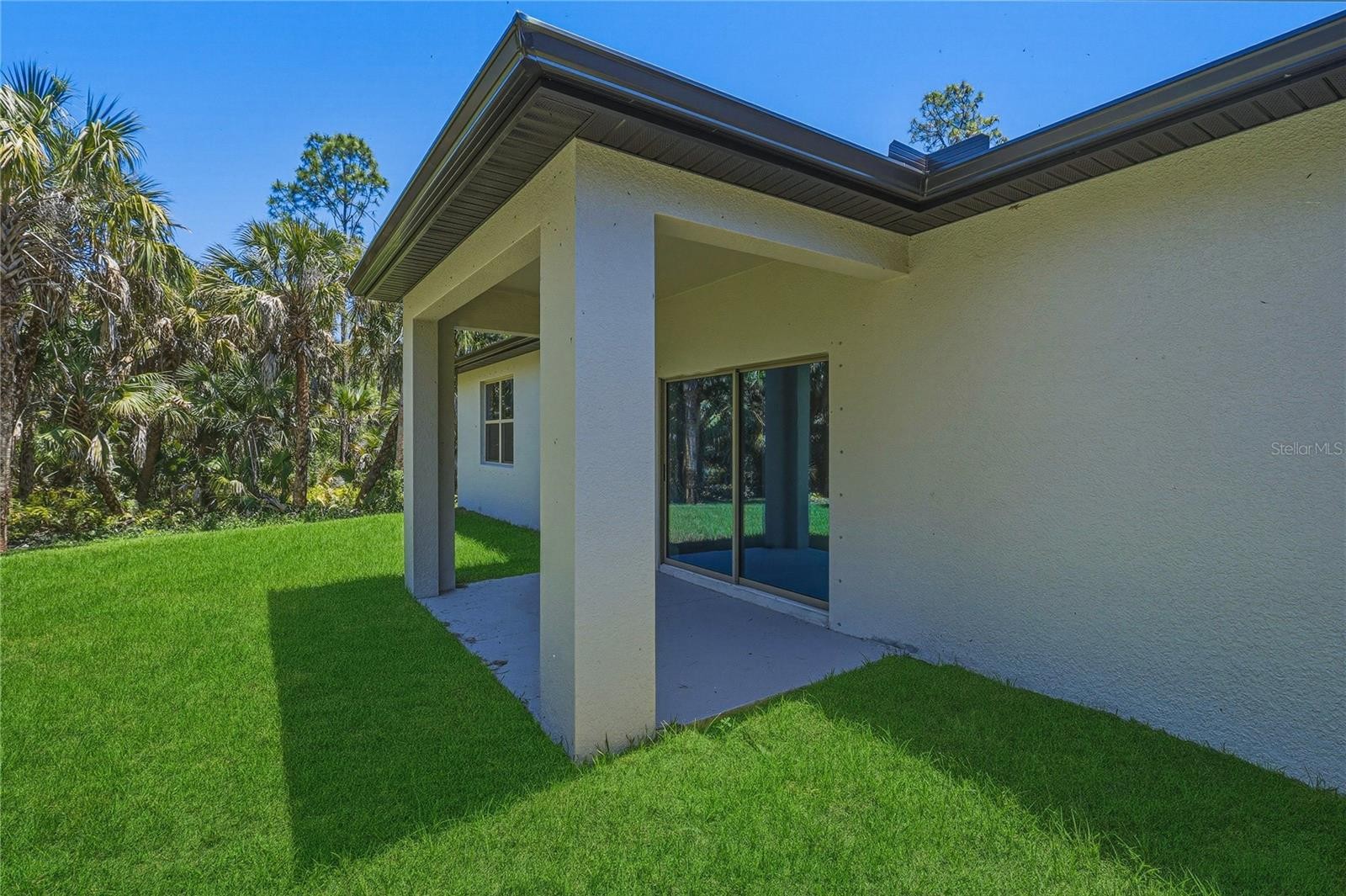 2843 S CHAMBERLAIN BLVD