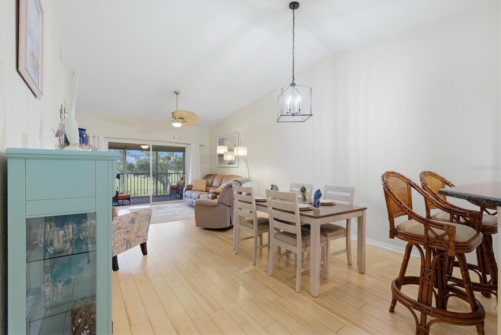 5725 GREENWOOD AVE #7203