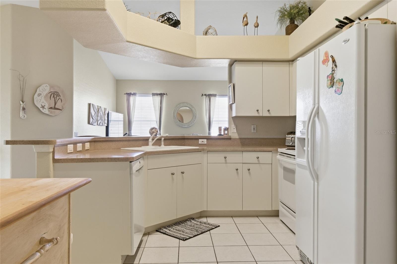 7201 L PAVIA BLVD #7201