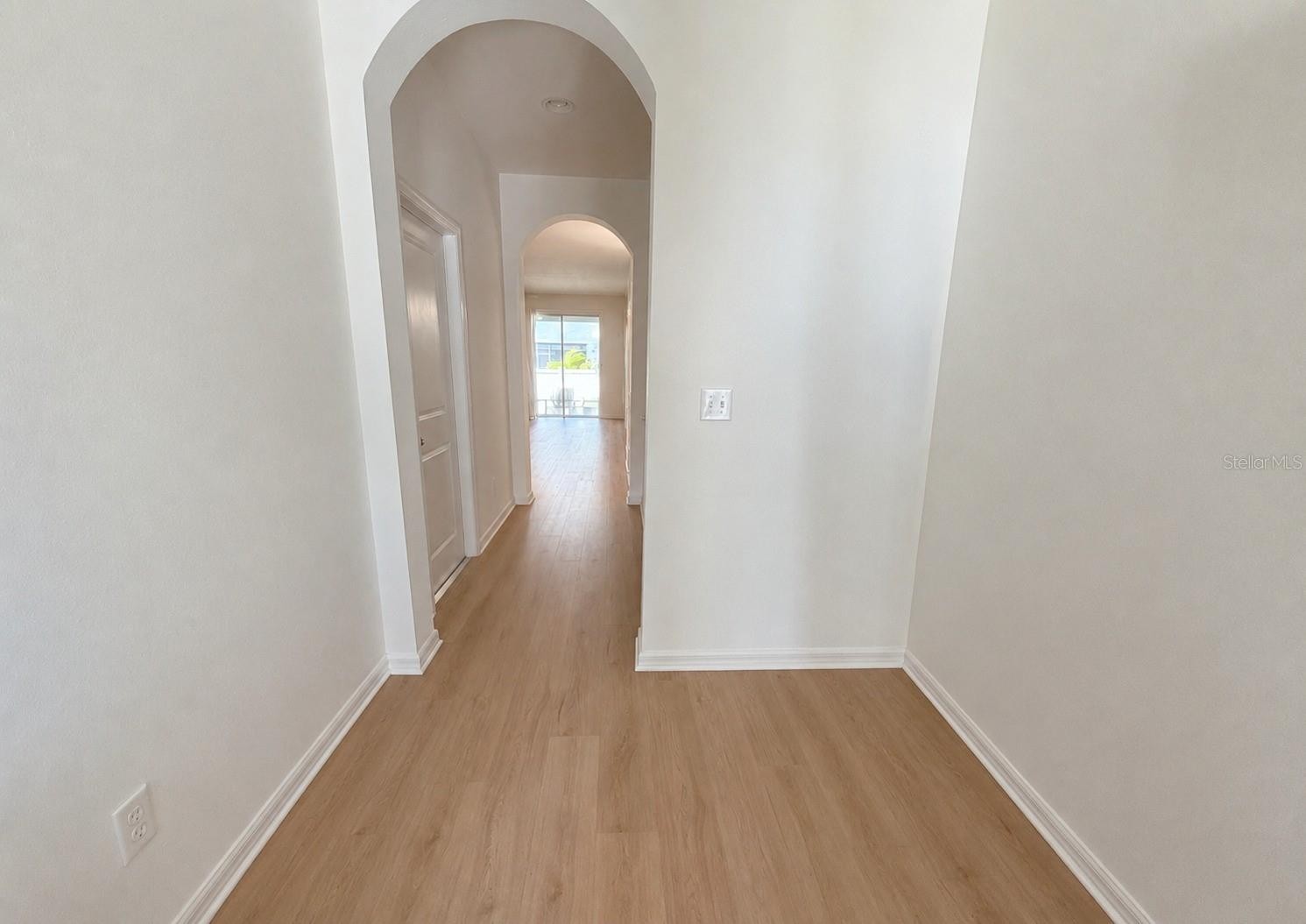 8653 PALMER PARK CIR