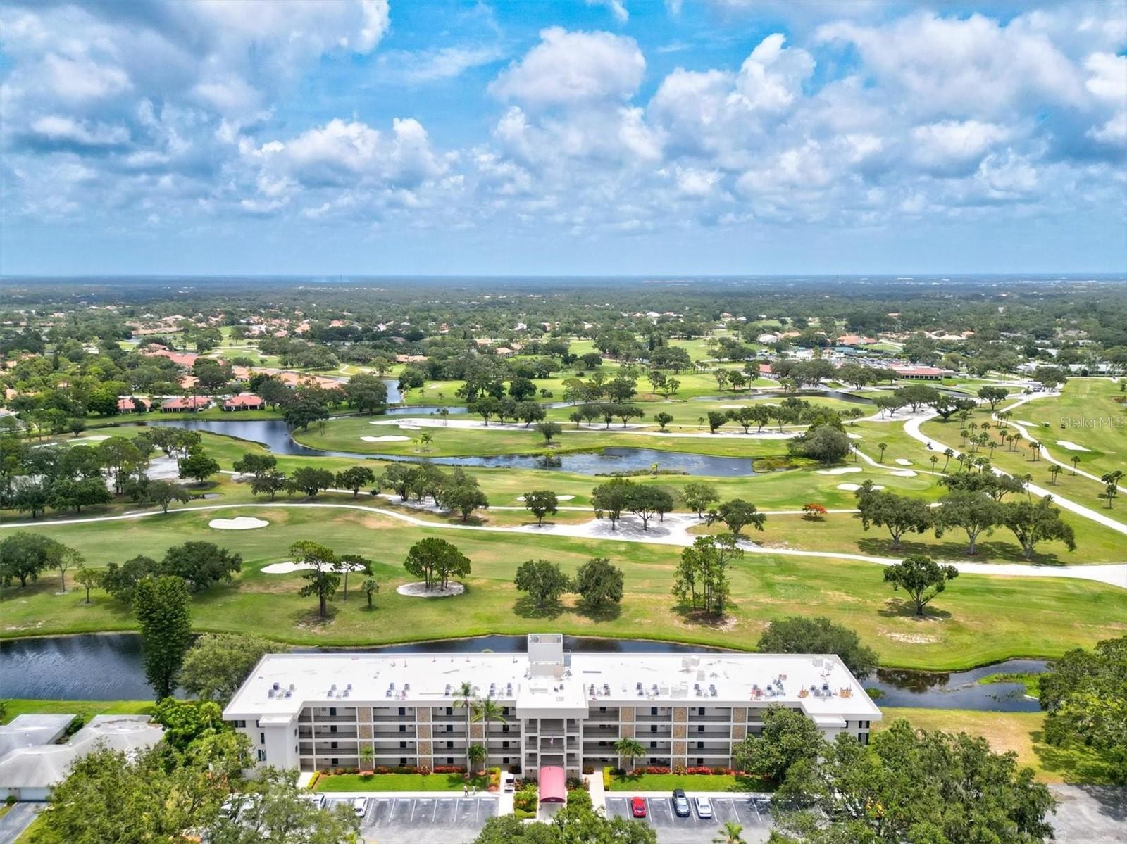 7461 W COUNTRY CLUB DR N #408