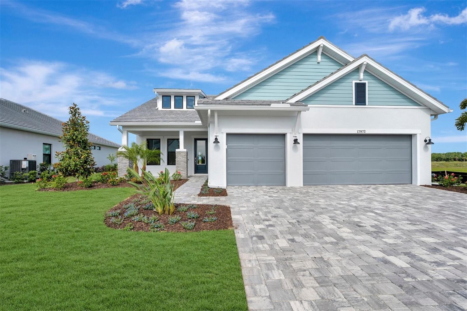 17972 FOXTAIL LOOP