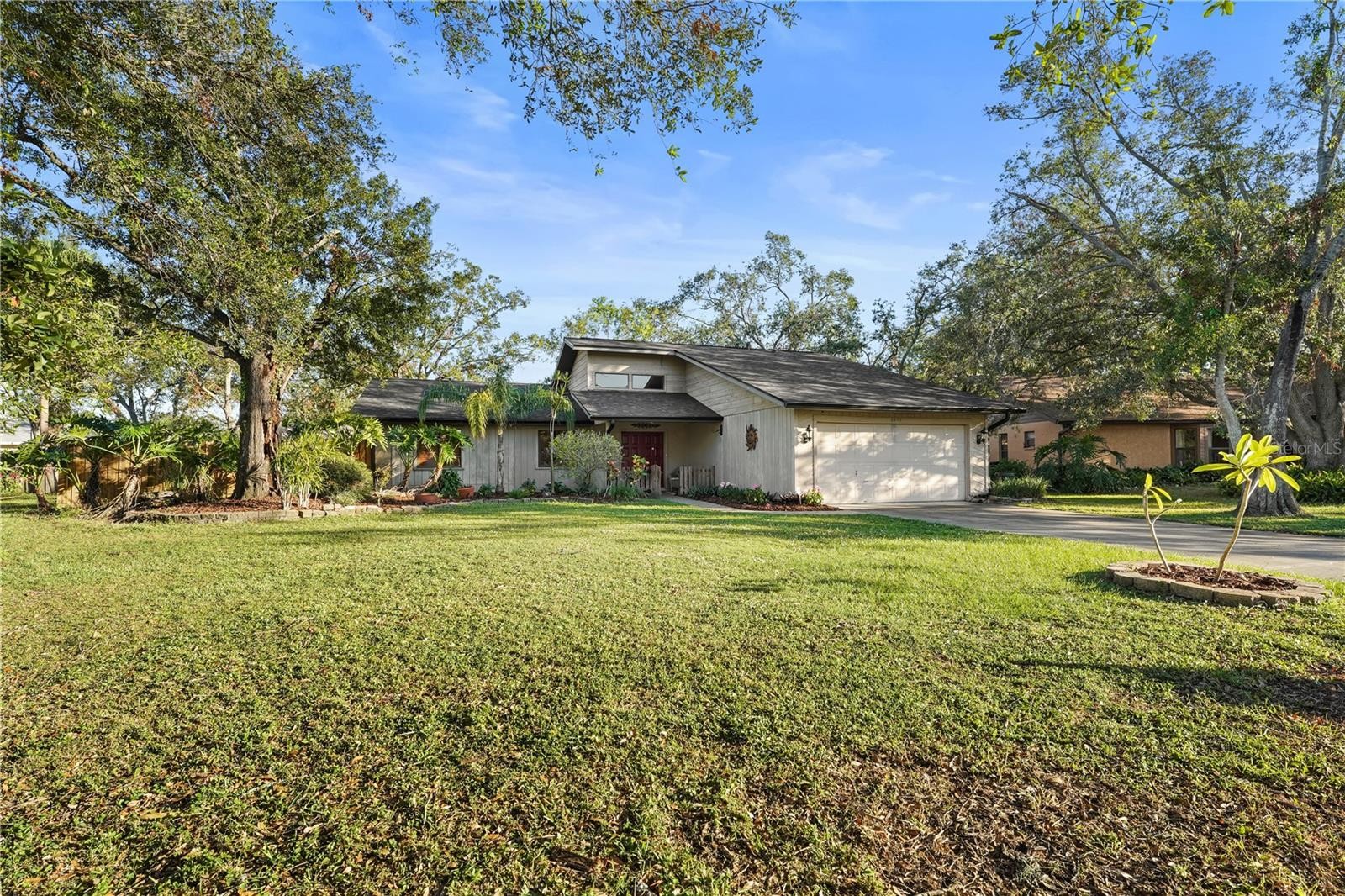 8433 CYPRESS LAKE CIR