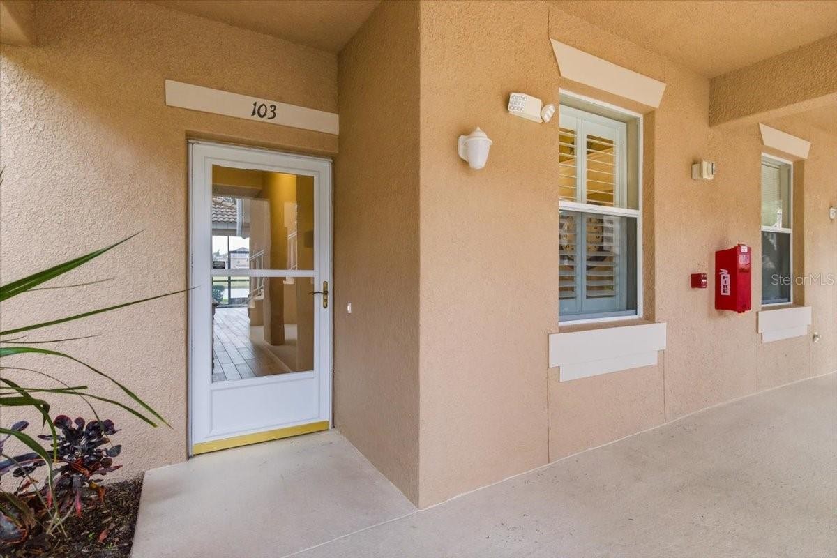 923 FAIRWAYCOVE LN #103