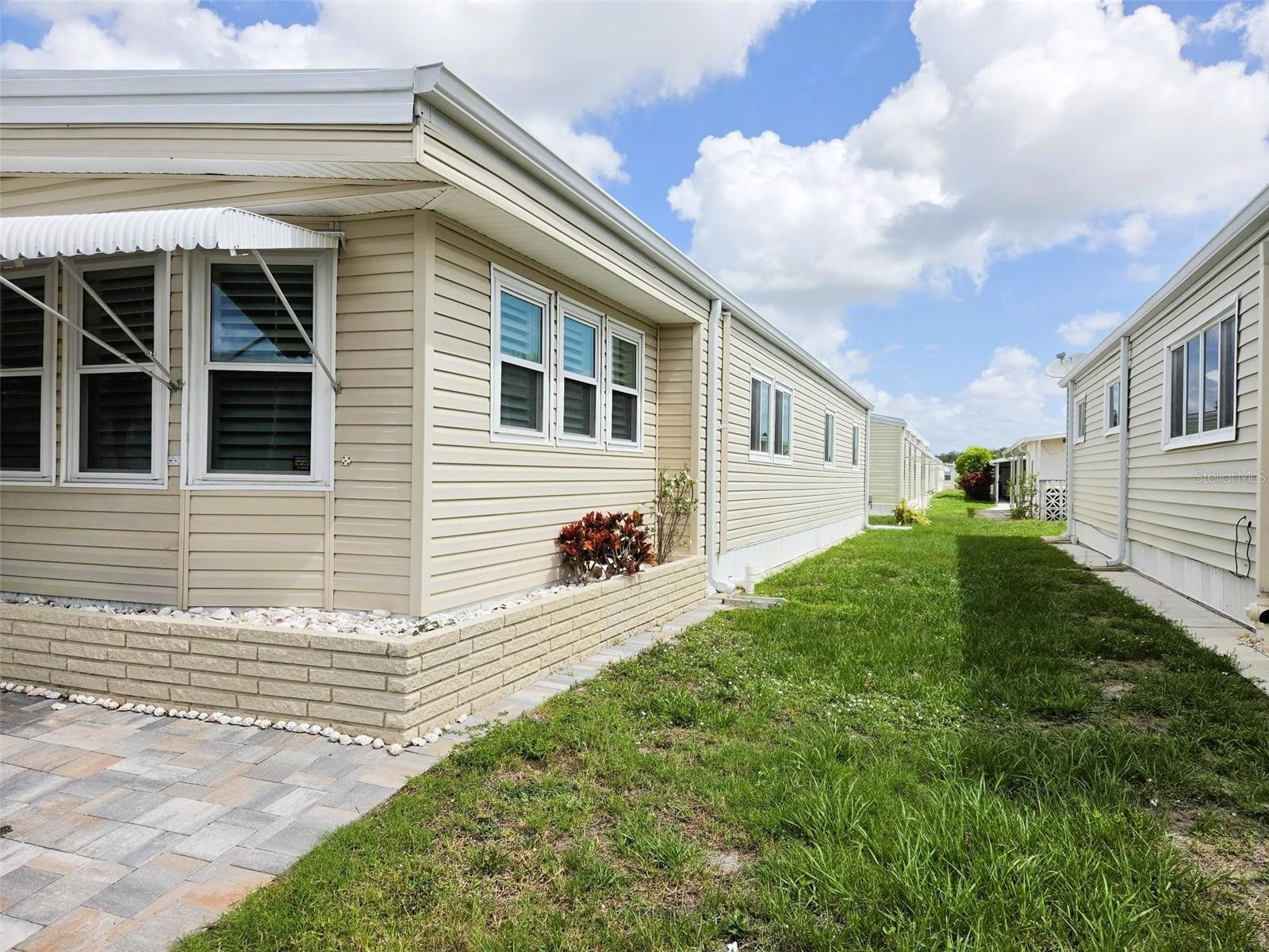 3227 BAYBERRY TER