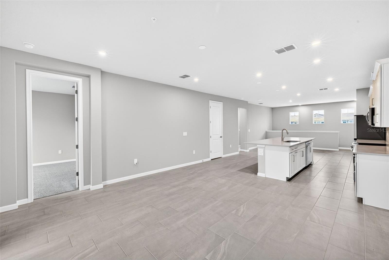 17390 MOONFLOWER DR #202