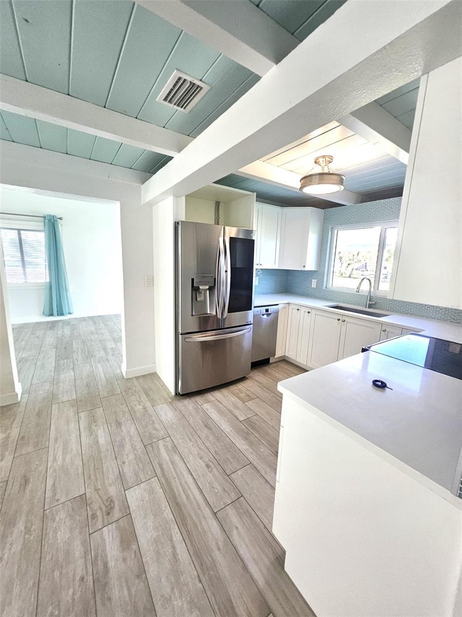 360 W FRAY ST