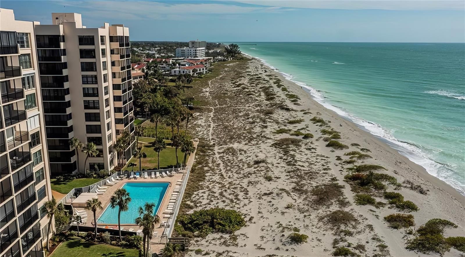 627 ALHAMBRA RD #701