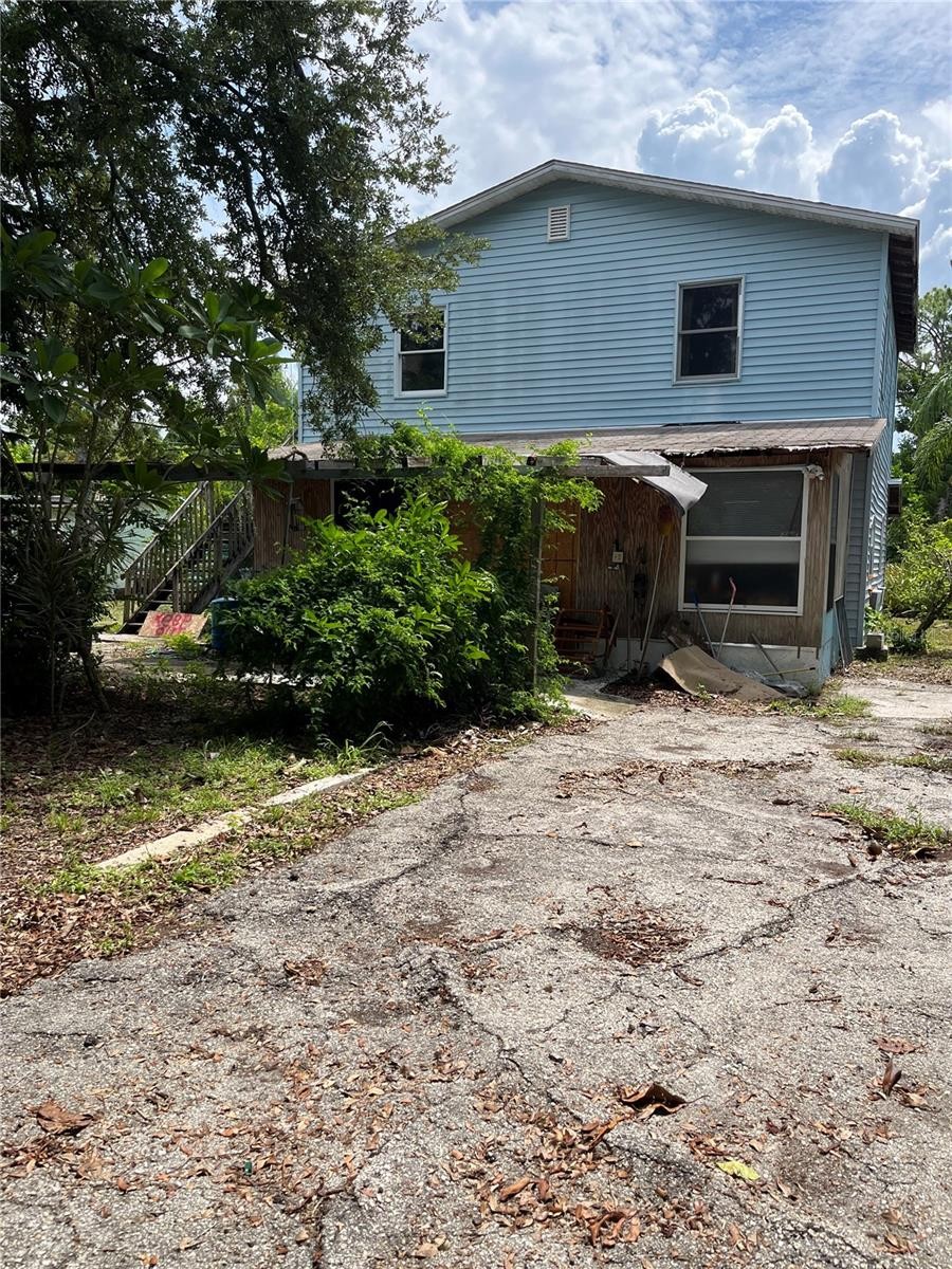 903 ANDERSON RD