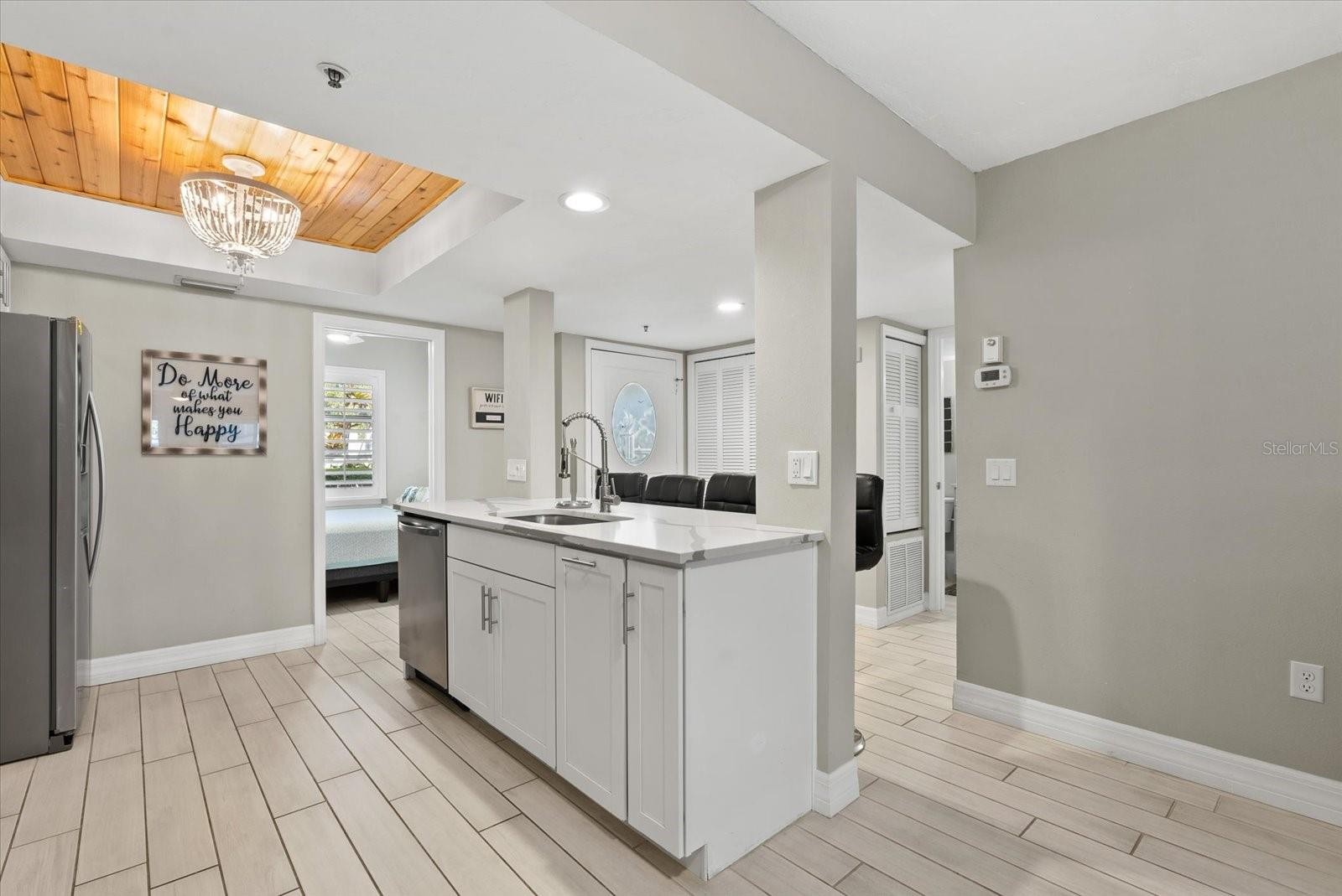 1313 SIESTA BAYSIDE DR #1313D