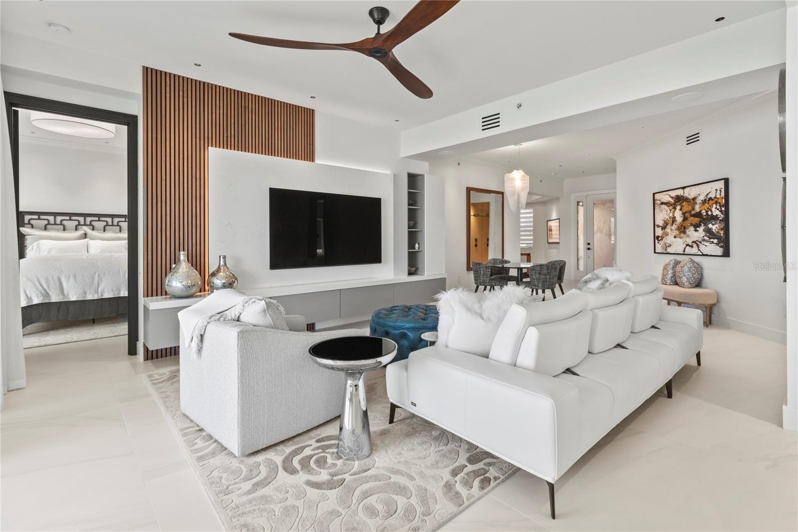 6427 MOORINGS POINT CIR #101