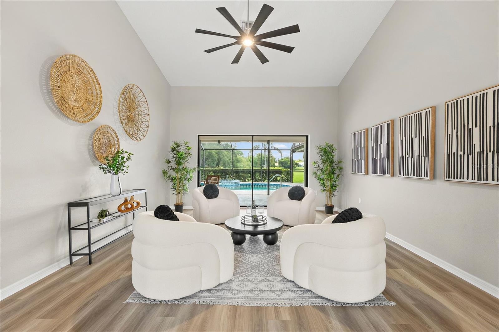 1318 VERMEER DR