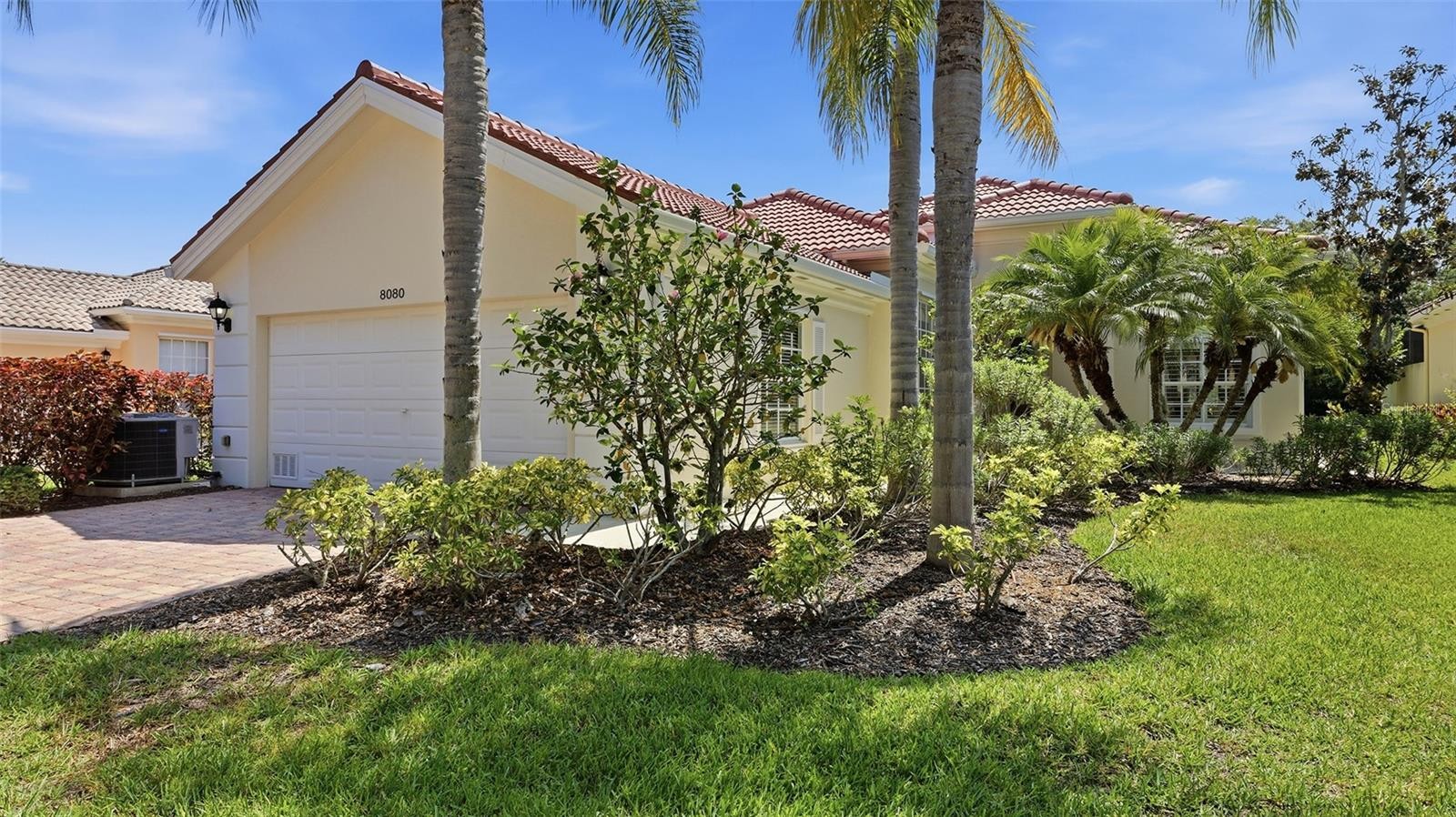 8080 CARDENA LN