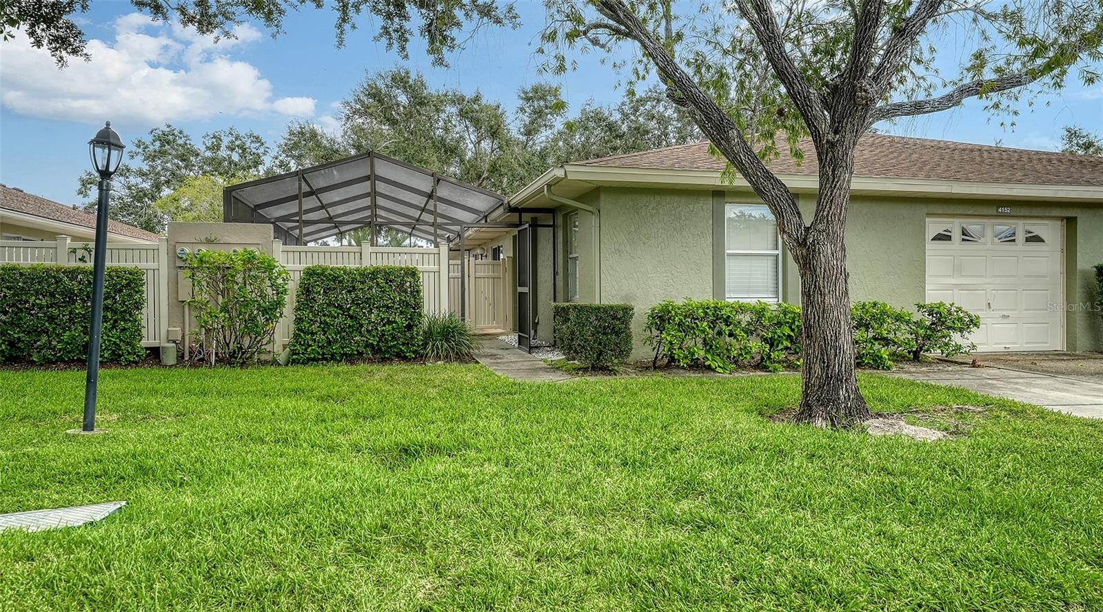 4152 CENTER POINTE CIR #58A