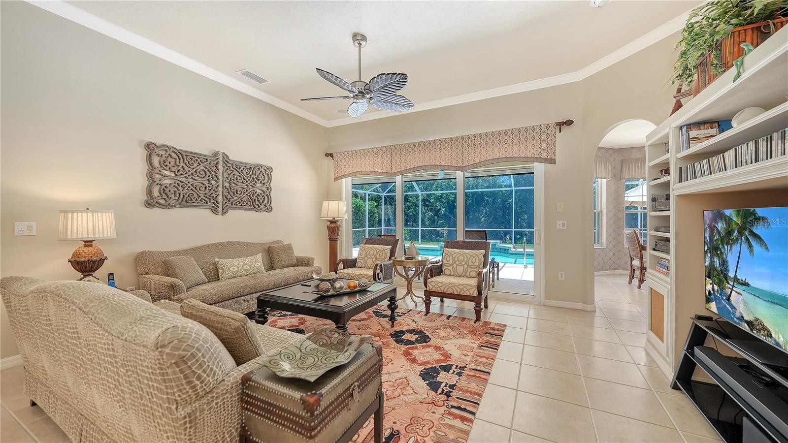 4956 SABAL LAKE CIR