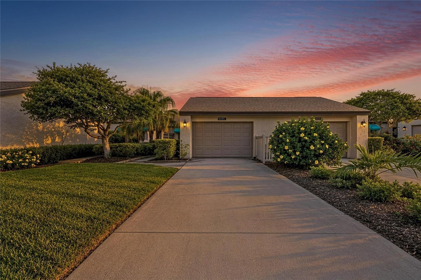 6085 CLUBSIDE DR
