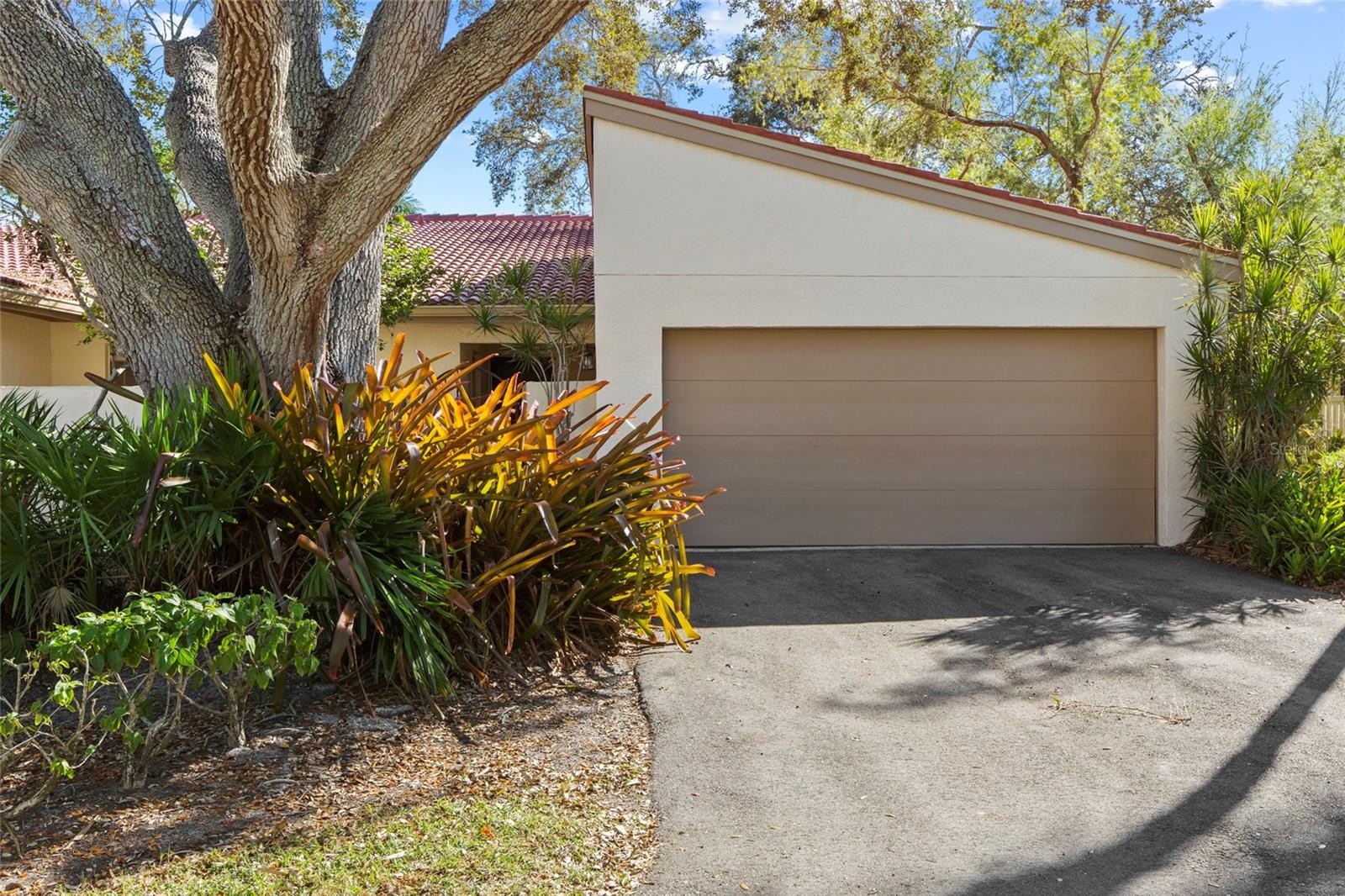 3703 QUAIL HOLLOW PL