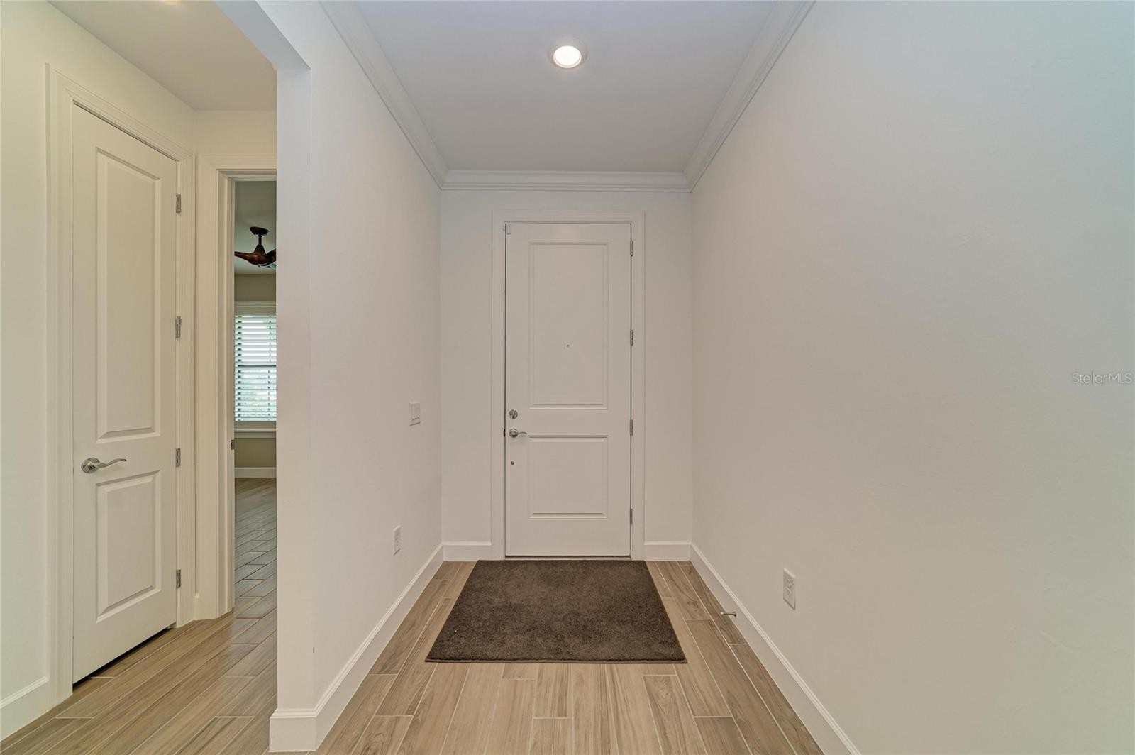 16341 HIDDEN OAK LOOP