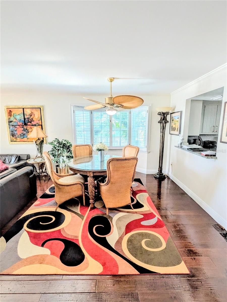 1546 STICKNEY POINT RD #501