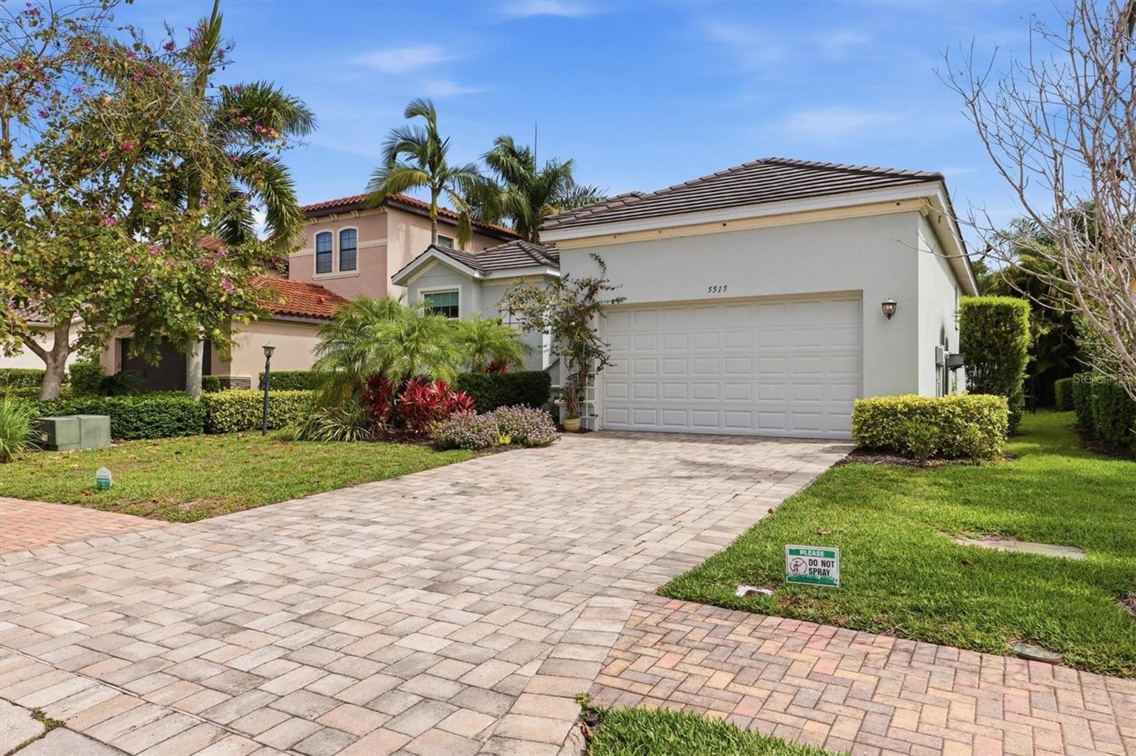 5515 TITLE ROW DR
