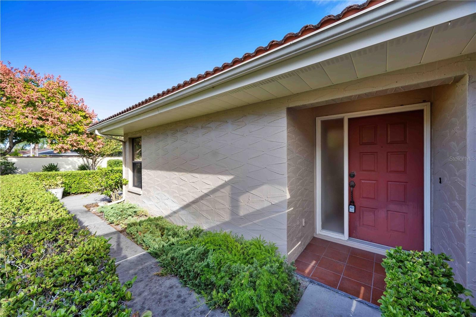 4581 LAKECREST PL #22