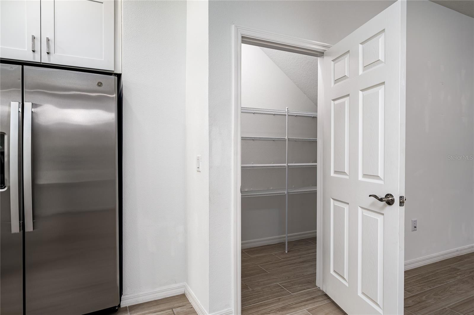 254 VIA ANINA DR