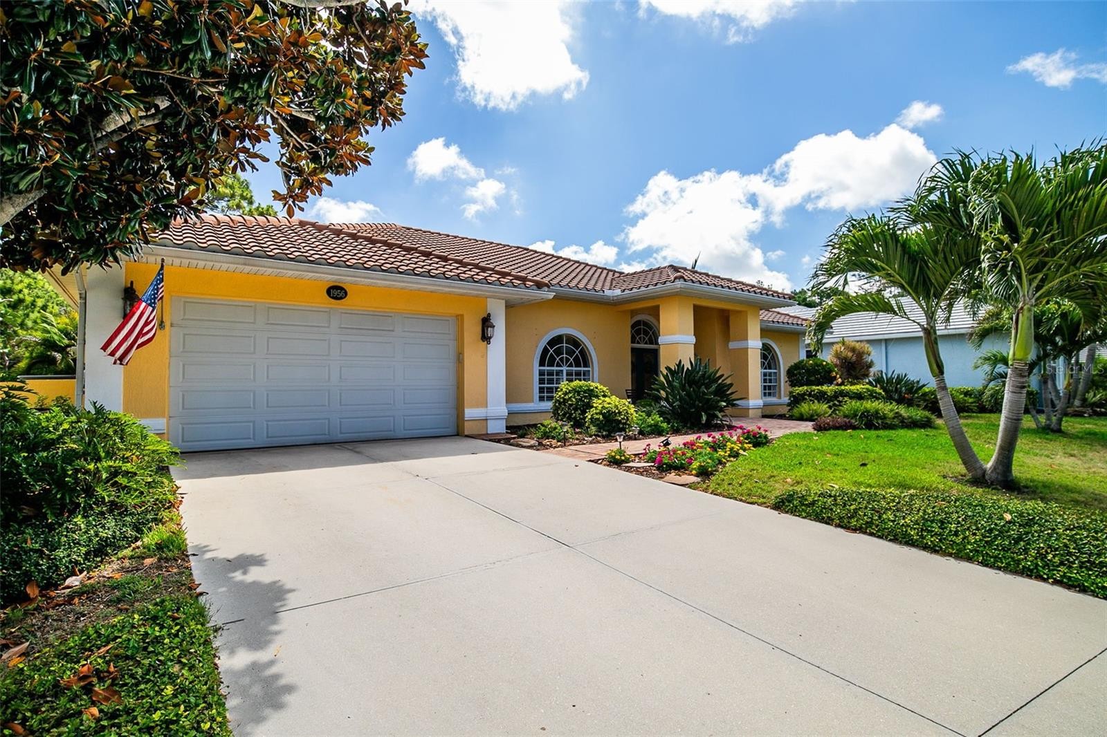 1956 WHITE FEATHER LN