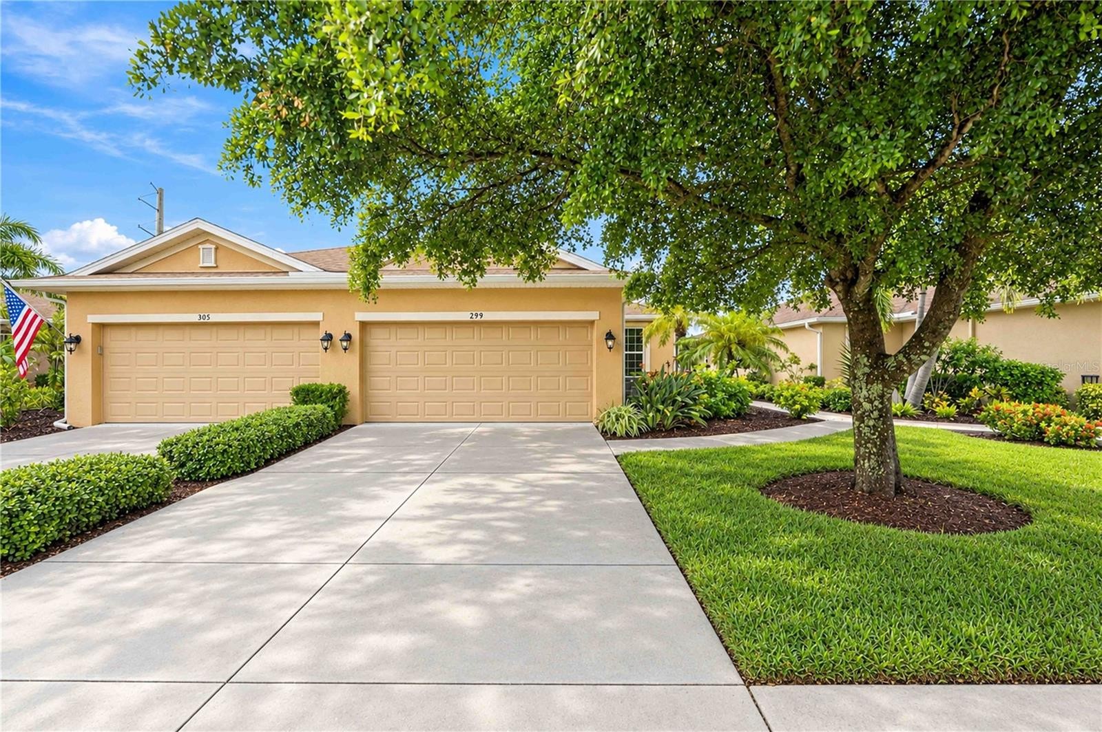 299 CAPULET DR